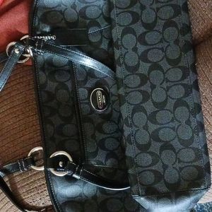 Black bag available!!!